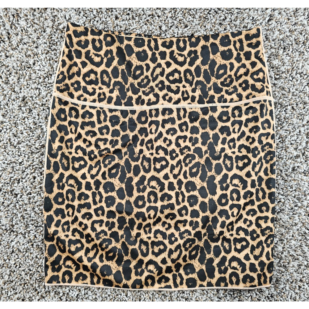 F.I.T. Figure Improving Technology Sz L Knee Length pencil Skirt Leopard